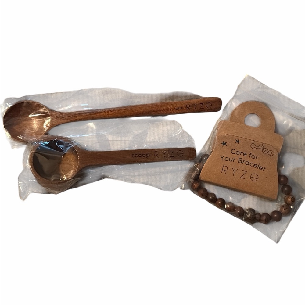 Ryze Wooden Spoon Set and Bracelet